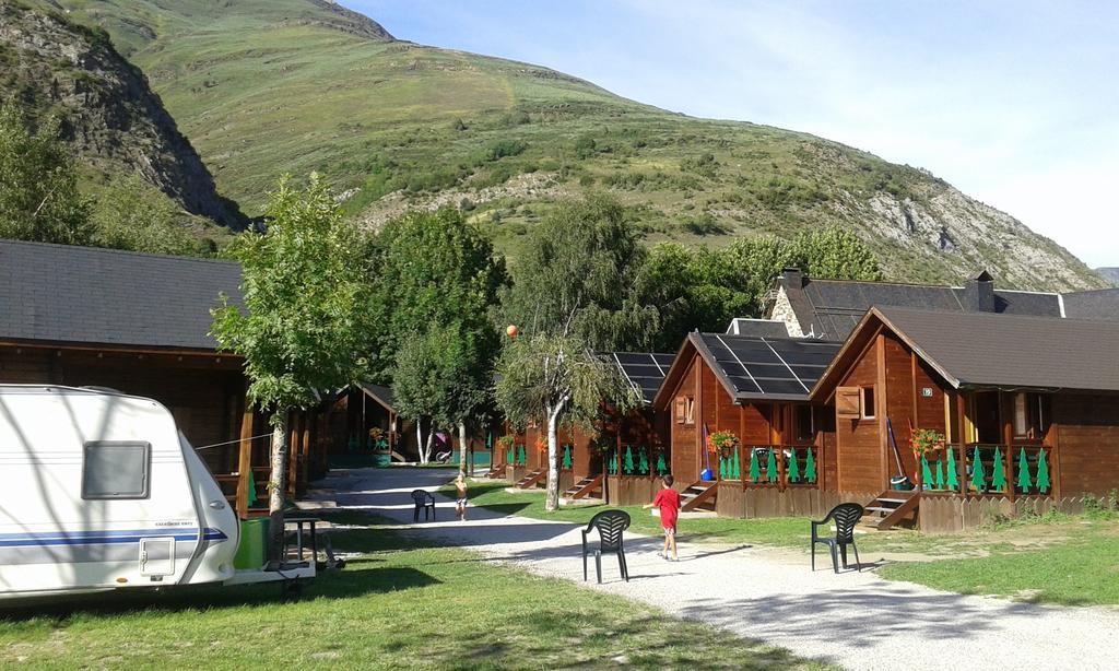 Camping Era Yerla D'Arties Exteriör bild